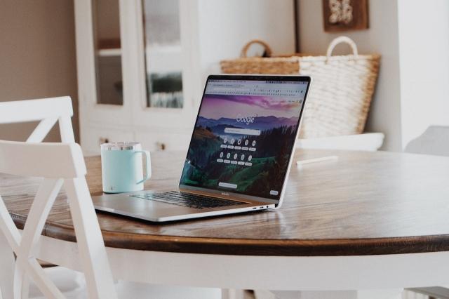 Business Guide: Legally Licensing Windows 11 Pro Without Destroying Your Budget